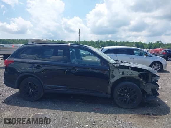 2019 Mitsubishi Outlander ES z VIN JA4AZ3A39KZ047749, wystawiony jako IAAI lot #42737988 z przebiegiem 215 294 mil mil oraz . Historia ofert i sprzedaży dostępna na DreamBid. Obrazek 13.