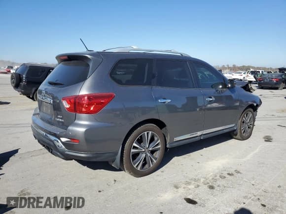 ✅ 2018 Nissan Pathfinder Platinum • VIN: 5N1DR2MM3JC655832 • Lot: 92684135. Listed on Copart with 125,760 mi. Free auction sales archive from the USA and detailed vehicle history report at DreamBid. Image 3.