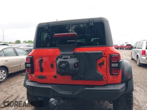 ✅ 2023 Ford Bronco Raptor • VIN: 1FMEE5JR2PLB23076 • Lot: 42436169. Listed on IAAI with 28,344 mi. Free auction sales archive from the USA and detailed vehicle history report at DreamBid. Image 16.