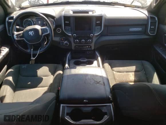 2022 Ram 1500 Big Horn с VIN 1C6SRFBTXNN131415, выставлен на аукционе Copart как лот 91452495 с пробегом 55 404 миль миль и На запчасти • Non repairable. История ставок и продаж доступна на DreamBid. Изображение 8.