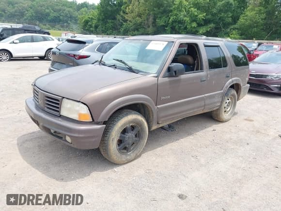 ✅ 1999 Oldsmobile Bravada • VIN: 1GHDT13W3X2710047 • Lot: 42481978. Wystawiony na IAAI z przebiegiem Nie podano. Bezpłatny archiwum sprzedaży aukcyjnych z USA i szczegółowy raport historii pojazdu na DreamBid. Zdjęcie 2.