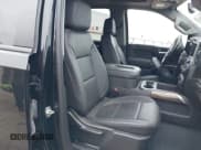 ✅ 2021 Chevrolet Silverado 1500 LT Trail Boss • VIN: 3GCPYFEL2MG471873 • Lot: 41216075. Wystawiony na IAAI z przebiegiem 40 334 mil. Bezpłatny archiwum sprzedaży aukcyjnych z USA i szczegółowy raport historii pojazdu na DreamBid. Zdjęcie 5.