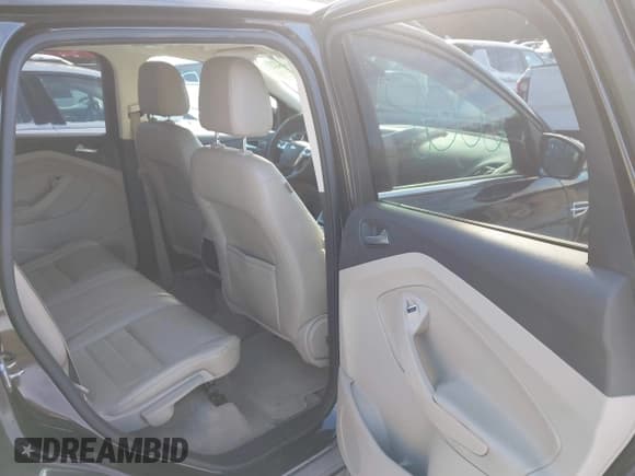 ✅ 2013 Ford Escape SEL • VIN: 1FMCU9H91DUA98748 • Лот: 43918002. Опубликован ранее на IAAI с пробегом 148 759 миль. Бесплатный доступ к архиву аукционных продаж из США и подробный отчёт об истории автомобиля на DreamBid. Изображение 8.