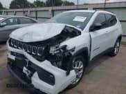 ✅ 2022 Jeep Compass Latitude Lux • VIN: 3C4NJDFB4NT211280 • Lot: 42482683. Listed on IAAI with 15,475 mi. Free auction sales archive from the USA and detailed vehicle history report at DreamBid. Image 19.