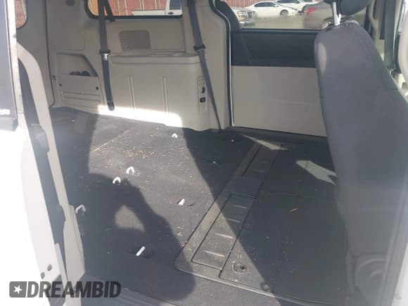 ✅ 2010 Dodge Grand Caravan SXT • VIN: 2D4RN5D11AR316767 • Lot: 43659112. Wystawiony na IAAI z przebiegiem 154 259 mil. Bezpłatny archiwum sprzedaży aukcyjnych z USA i szczegółowy raport historii pojazdu na DreamBid. Zdjęcie 8.