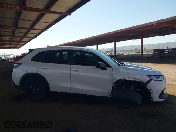 ✅ 2023 Honda HR-V Sport • VIN: 3CZRZ1H54PM736976 • Lot: 42473542. Wystawiony na IAAI z przebiegiem 22 296 mil. Bezpłatny archiwum sprzedaży aukcyjnych z USA i szczegółowy raport historii pojazdu na DreamBid. Zdjęcie 13.