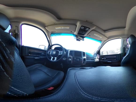 ✅ 2017 Ram 1500 Laramie • VIN: 1C6RR7NT5HS774406 • Lot: 43217667. Listed on IAAI with 121,331 mi. Free auction sales archive from the USA and detailed vehicle history report at DreamBid. Image 18.