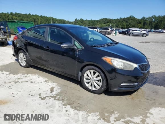 ✅ 2016 Kia Forte LX • VIN: KNAFX4A66G5582258 • Лот: 70365735. Опубликован ранее на Copart с пробегом 187 381 миль. Бесплатный доступ к архиву аукционных продаж из США и подробный отчёт об истории автомобиля на DreamBid. Изображение 4.
