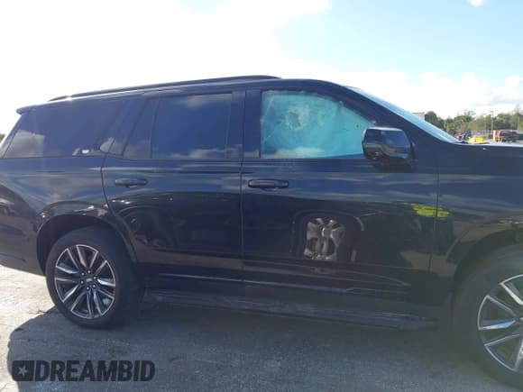 ✅ 2023 Cadillac Escalade 4WD Sport • VIN: 1GYS4EKL2PR351882 • Лот: 41555895. Опубликован ранее на IAAI с пробегом 58 703 миль. Бесплатный доступ к архиву аукционных продаж из США и подробный отчёт об истории автомобиля на DreamBid. Изображение 14.