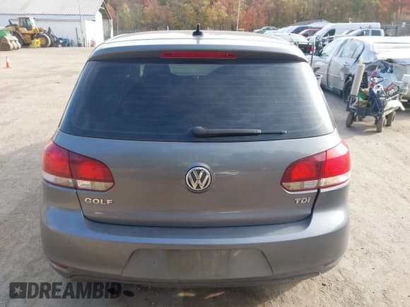 ✅ 2011 Volkswagen Golf TDI • VIN: WVWNM7AJXBW125324 • Лот: 43559784. Опубликован ранее на IAAI с пробегом 205 292 миль. Бесплатный доступ к архиву аукционных продаж из США и подробный отчёт об истории автомобиля на DreamBid. Изображение 16.