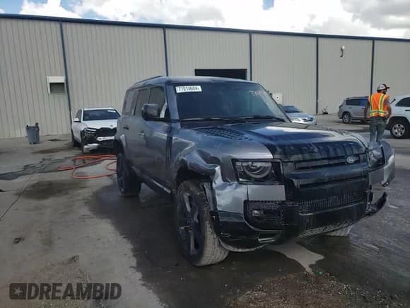 ✅ 2023 Land Rover Defender X • VIN: SALEXEEU6P2136280 • Lot: 77014604. Listed on Copart with 27,736 mi. Free auction sales archive from the USA and detailed vehicle history report at DreamBid. Image 14.