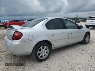 2005 Dodge Neon SXT z VIN 1B3ES56C75D183896, wystawiony jako Copart lot #64396065 z przebiegiem 75 397 mil mil oraz Szkoda całkowita • Salvage title. Historia ofert i sprzedaży dostępna na DreamBid. Obrazek 3.