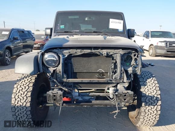 ✅ 2016 Jeep Wrangler Unlimited Rubicon • VIN: 1C4BJWFG0GL291654 • Lot: 43321508. Listed on IAAI with 106,049 mi. Free auction sales archive from the USA and detailed vehicle history report at DreamBid. Image 13.