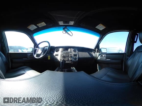 ✅ 2015 Ford Expedition XLT • VIN: 1FMJU1JT9FEF25413 • Lot: 42727561. Wystawiony na IAAI z przebiegiem 193 740 mil. Bezpłatny archiwum sprzedaży aukcyjnych z USA i szczegółowy raport historii pojazdu na DreamBid. Zdjęcie 18.