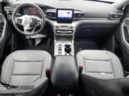 ✅ 2021 Ford Explorer XLT • VIN: 1FMSK7DH0MGB28355 • Lot: 59725765. Listed on Copart with 46,394 mi. Free auction sales archive from the USA and detailed vehicle history report at DreamBid. Image 8.