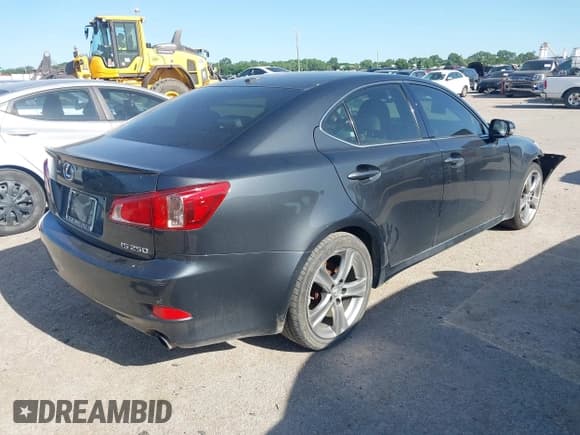 ✅ 2011 Lexus IS 250 • VIN: JTHBF5C23B5145409 • Lot: 42306366. Listed on IAAI with 185,804 mi. Free auction sales archive from the USA and detailed vehicle history report at DreamBid. Image 4.