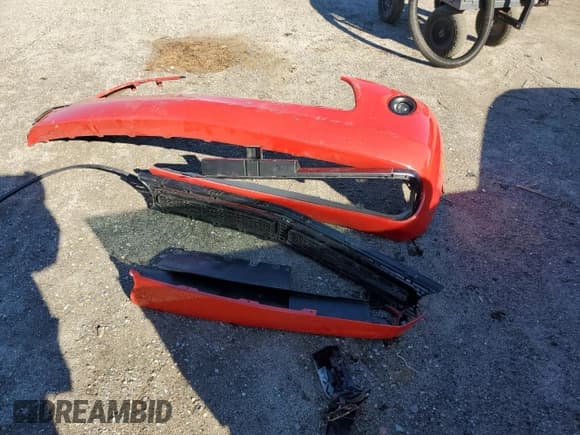 ✅ 2022 Dodge Challenger SXT • VIN: 2C3CDZAG1NH182266 • Lot: 80515843. Wystawiony na Copart z przebiegiem 16 593 mil. Bezpłatny archiwum sprzedaży aukcyjnych z USA i szczegółowy raport historii pojazdu na DreamBid. Zdjęcie 12.