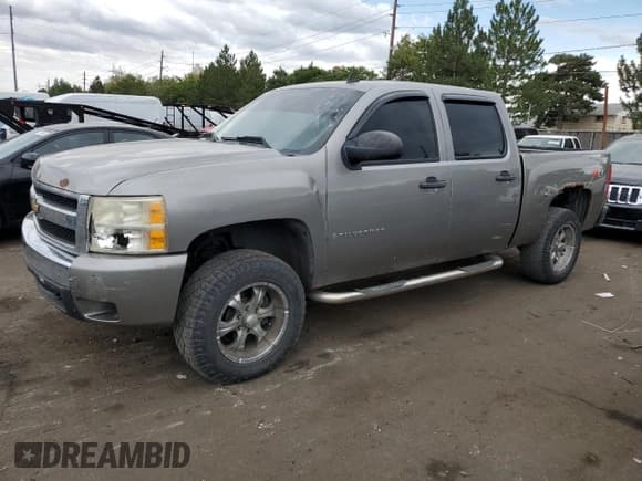 ✅ 2007 Chevrolet Silverado 1500 LTZ • VIN: 2GCEK13M771592368 • Lot: 70228914. Listed on Copart with 320,047 mi. Free auction sales archive from the USA and detailed vehicle history report at DreamBid. Image 1.