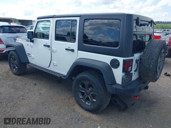 ✅ 2017 Jeep Wrangler Unlimited Rubicon Recon • VIN: 1C4BJWFG1HL693572 • Lot: 42601855. Listed on IAAI with 64,342 mi. Free auction sales archive from the USA and detailed vehicle history report at DreamBid. Image 3.