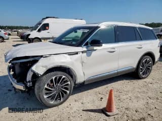 ✅ 2023 Lincoln Aviator Reserve • VIN: 5LM5J7XC9PGL00920 • Lot: 81560415. Listed on Copart with 17,302 mi. Free auction sales archive from the USA and detailed vehicle history report at DreamBid. Image 1.