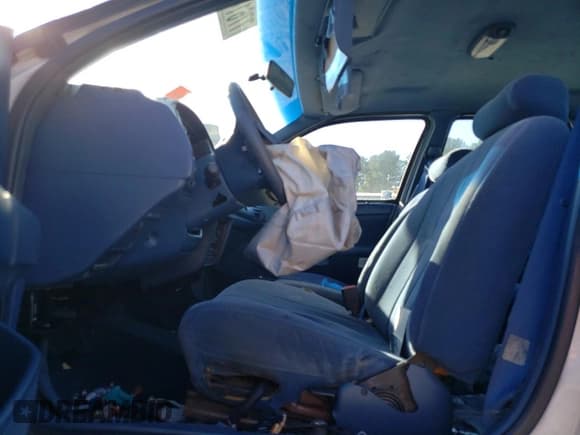 ✅ 1995 Ford Taurus GL • VIN: 1FALP52U6SG103526 • Lot: 77614004. Wystawiony na Copart z przebiegiem 58 551 mil. Bezpłatny archiwum sprzedaży aukcyjnych z USA i szczegółowy raport historii pojazdu na DreamBid. Zdjęcie 7.