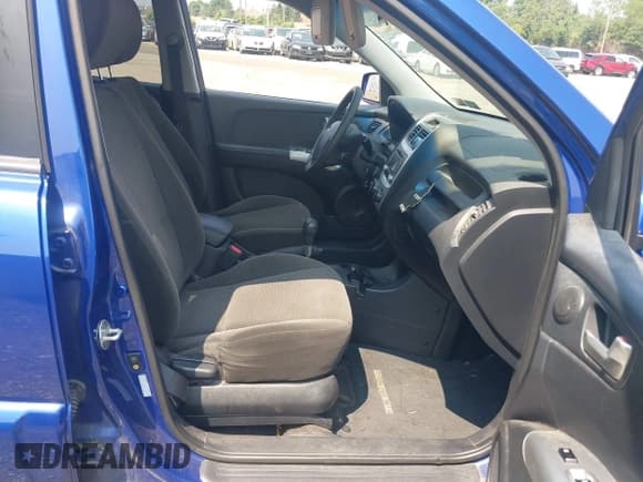 ✅ 2009 Kia Sportage LX • VIN: KNDJE723497633823 • Lot: 42864646. Wystawiony na IAAI z przebiegiem 227 795 mil. Bezpłatny archiwum sprzedaży aukcyjnych z USA i szczegółowy raport historii pojazdu na DreamBid. Zdjęcie 5.