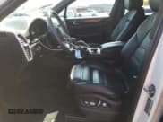 ✅ 2019 Porsche Cayenne • VIN: WP1AA2AY2KDA02103 • Лот: 62549665. Опубликован ранее на Copart с пробегом 69 153 миль. Бесплатный доступ к архиву аукционных продаж из США и подробный отчёт об истории автомобиля на DreamBid. Изображение 7.