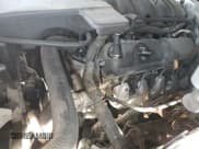 ✅ 2017 Chevrolet Silverado 1500 LT • VIN: 1GCVKREC0HZ151208 • Лот: 84438075. Опубликован ранее на Copart с пробегом 142 606 миль. Бесплатный доступ к архиву аукционных продаж из США и подробный отчёт об истории автомобиля на DreamBid. Изображение 13.