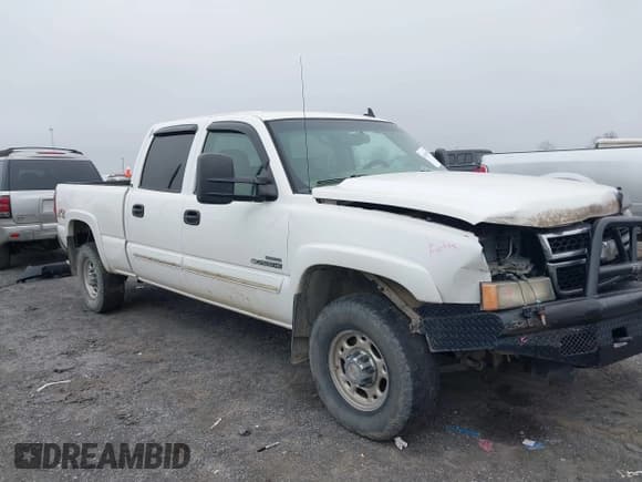 ✅ 2006 Chevrolet Silverado 2500HD LT1 • VIN: 1GCHK23D16F156660 • Lot: 41497692. Listed on IAAI with 287,502 mi. Free auction sales archive from the USA and detailed vehicle history report at DreamBid. Image 13.