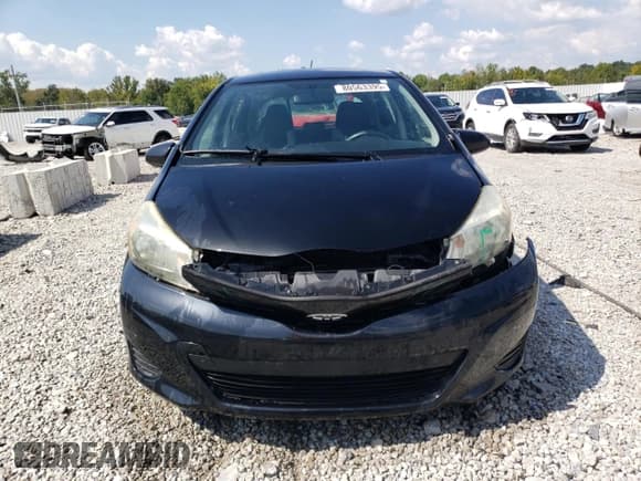 ✅ 2012 Toyota Yaris L • VIN: JTDKTUD31CD504338 • Лот: 80563395. Опубликован ранее на Copart с пробегом 195 107 миль. Бесплатный доступ к архиву аукционных продаж из США и подробный отчёт об истории автомобиля на DreamBid. Изображение 5.