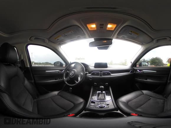 ✅ 2018 Mazda CX-5 Touring • VIN: JM3KFACM1J1407050 • Lot: 42430879. Wystawiony na IAAI z przebiegiem 68 362 mil. Bezpłatny archiwum sprzedaży aukcyjnych z USA i szczegółowy raport historii pojazdu na DreamBid. Zdjęcie 18.