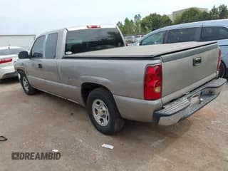 ✅ 2003 Chevrolet Silverado 1500 LS • VIN: 1GCEC19V73Z304007 • Lot: 43399102. Wystawiony na IAAI z przebiegiem 211 215 mil. Bezpłatny archiwum sprzedaży aukcyjnych z USA i szczegółowy raport historii pojazdu na DreamBid. Zdjęcie 3.