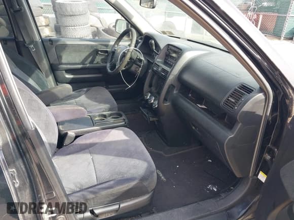 ✅ 2005 Honda CR-V EX • VIN: SHSRD78815U328396 • Lot: 43735030. Listed on IAAI with 311,683 mi. Free auction sales archive from the USA and detailed vehicle history report at DreamBid. Image 5.