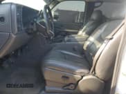 ✅ 2007 Chevrolet Silverado 2500HD LT3 • VIN: 1GCHK23D57F158753 • Lot: 67315965. Listed on Copart with 180,242 mi. Free auction sales archive from the USA and detailed vehicle history report at DreamBid. Image 7.