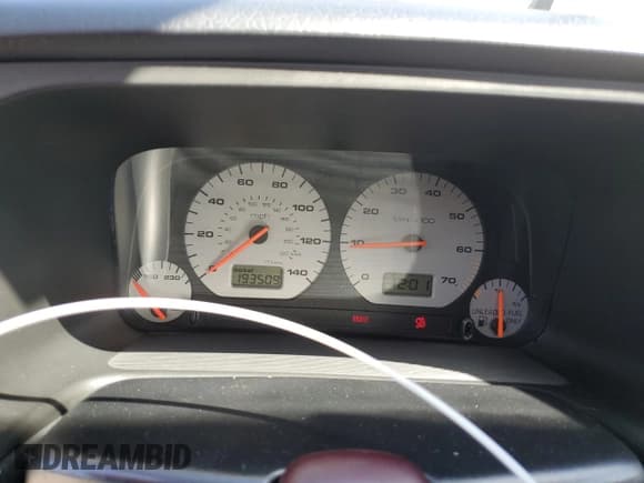 ✅ 1997 Volkswagen Golf • VIN: 3VWLB81H1VM098970 • Лот: 52580705. Опубликован ранее на Copart с пробегом 193 509 миль. Бесплатный доступ к архиву аукционных продаж из США и подробный отчёт об истории автомобиля на DreamBid. Изображение 9.