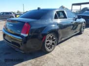 ✅ 2016 Chrysler 300 Anniversary Edition • VIN: 2C3CCAAG1GH313428 • Lot: 43768086. Wystawiony na IAAI z przebiegiem 111 737 mil. Bezpłatny archiwum sprzedaży aukcyjnych z USA i szczegółowy raport historii pojazdu na DreamBid. Zdjęcie 4.