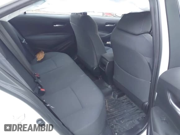 ✅ 2020 Toyota Corolla LE • VIN: 5YFEPRAE2LP101521 • Lot: 43678440. Listed on IAAI with 117,734 mi. Free auction sales archive from the USA and detailed vehicle history report at DreamBid. Image 8.