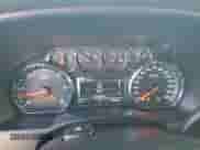 2015 Chevrolet Silverado 1500 LT z VIN 1GCRCREC4FZ262324, wystawiony jako Copart lot #84000115 z przebiegiem 129 765 mil mil oraz Szkoda całkowita • Salvage title. Historia ofert i sprzedaży dostępna na DreamBid. Obrazek 9.