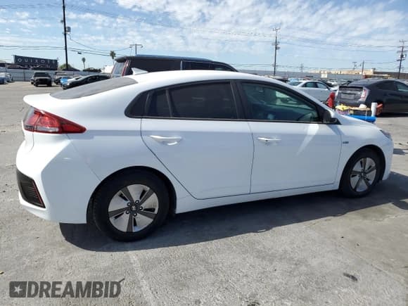✅ 2019 Hyundai Ioniq Blue • VIN: KMHC65LC8KU130906 • Lot: 47444155. Wystawiony na Copart z przebiegiem 89 868 mil. Bezpłatny archiwum sprzedaży aukcyjnych z USA i szczegółowy raport historii pojazdu na DreamBid. Zdjęcie 3.