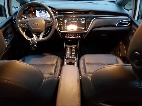 ✅ 2023 Chevrolet Bolt EV 2LT • VIN: 1G1FX6S00P4203889 • Lot: 92496605. Listed on Copart with 21,564 mi. Free auction sales archive from the USA and detailed vehicle history report at DreamBid. Image 8.