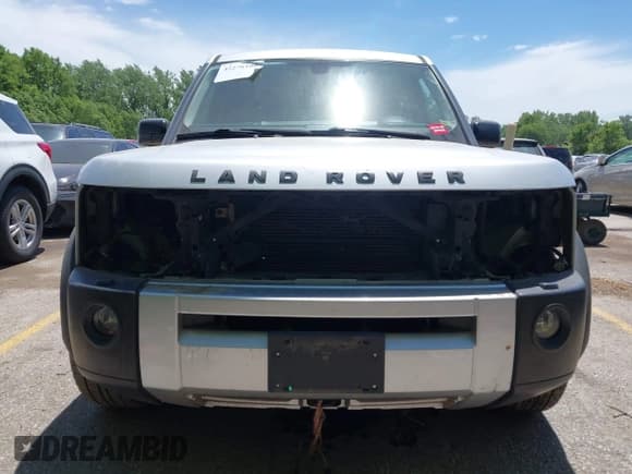 ✅ 2006 Land Rover LR3 SE • VIN: SALAE25476A365896 • Lot: 42276106. Listed on IAAI with 142,940 mi. Free auction sales archive from the USA and detailed vehicle history report at DreamBid. Image 6.