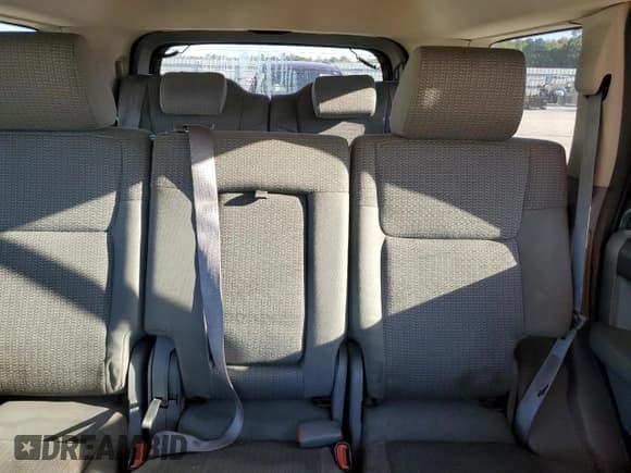 ✅ 2007 Jeep Commander Sport • VIN: 1J8HH48K47C547766 • Лот: 90495655. Опубликован ранее на Copart с пробегом 171 719 миль. Бесплатный доступ к архиву аукционных продаж из США и подробный отчёт об истории автомобиля на DreamBid. Изображение 10.