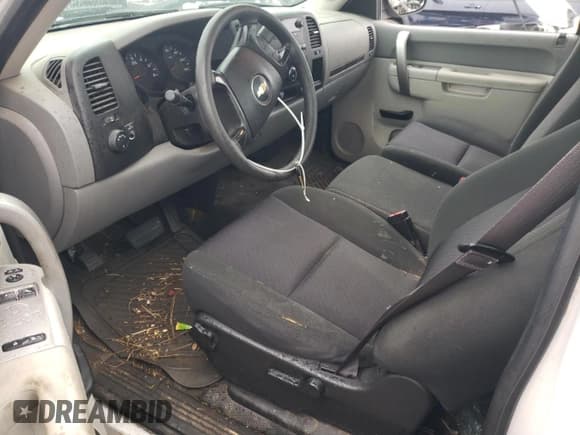 ✅ 2013 Chevrolet Silverado 1500 Work Truck • VIN: 1GCNCPEX2DZ198058 • Lot: 71844874. Listed on Copart with 114,107 mi. Free auction sales archive from the USA and detailed vehicle history report at DreamBid. Image 7.