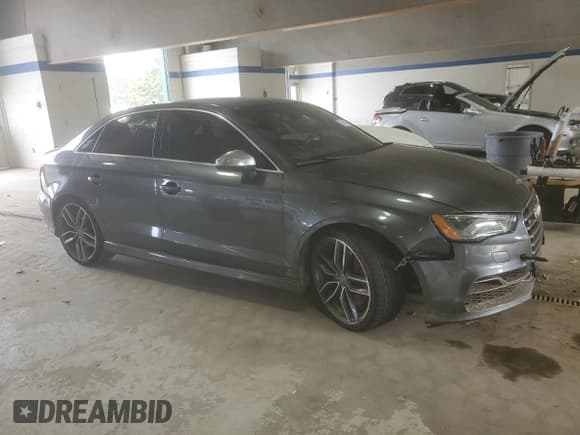 ✅ 2015 Audi A3 Premium • VIN: WAUBFGFF1F1058582 • Лот: 82166195. Опубликован ранее на Copart с пробегом 95 395 миль. Бесплатный доступ к архиву аукционных продаж из США и подробный отчёт об истории автомобиля на DreamBid. Изображение 4.