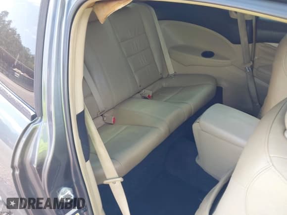 ✅ 2008 Honda Accord EX-L • VIN: 1HGCS22818A011084 • Lot: 43179125. Wystawiony na IAAI z przebiegiem 280 748 mil. Bezpłatny archiwum sprzedaży aukcyjnych z USA i szczegółowy raport historii pojazdu na DreamBid. Zdjęcie 8.