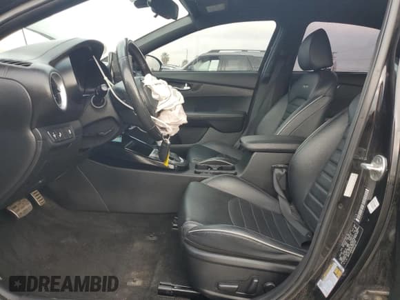 ✅ 2023 Kia Forte GT-Line • VIN: 3KPF54AD7PE552150 • Lot: 86598545. Listed on Copart with 90,237 mi. Free auction sales archive from the USA and detailed vehicle history report at DreamBid. Image 7.