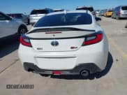 ✅ 2024 Toyota 86 TRUENO Edition • VIN: JF1ZNBM19R8750279 • Лот: 41468207. Опубликован ранее на IAAI с пробегом 15 440 миль. Бесплатный доступ к архиву аукционных продаж из США и подробный отчёт об истории автомобиля на DreamBid. Изображение 16.