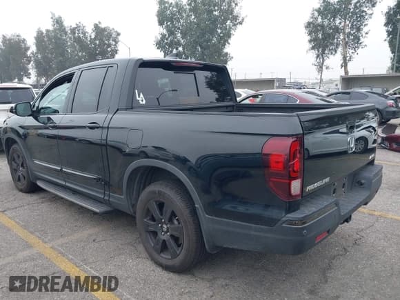 ✅ 2018 Honda Ridgeline Black Edition • VIN: 5FPYK3F87JB017206 • Lot: 43399630. Wystawiony na IAAI z przebiegiem 101 121 mil. Bezpłatny archiwum sprzedaży aukcyjnych z USA i szczegółowy raport historii pojazdu na DreamBid. Zdjęcie 3.