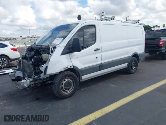 ✅ 2016 Ford Transit Cargo • VIN: 1FTYE1YM6GKB09630 • Lot: 43341143. Wystawiony na IAAI z przebiegiem 155 424 mil. Bezpłatny archiwum sprzedaży aukcyjnych z USA i szczegółowy raport historii pojazdu na DreamBid. Zdjęcie 2.