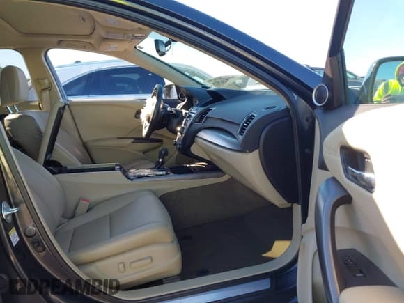 ✅ 2013 Acura RDX • VIN: 5J8TB3H31DL017807 • Lot: 43670775. Listed on IAAI with 157,038 mi. Free auction sales archive from the USA and detailed vehicle history report at DreamBid. Image 5.